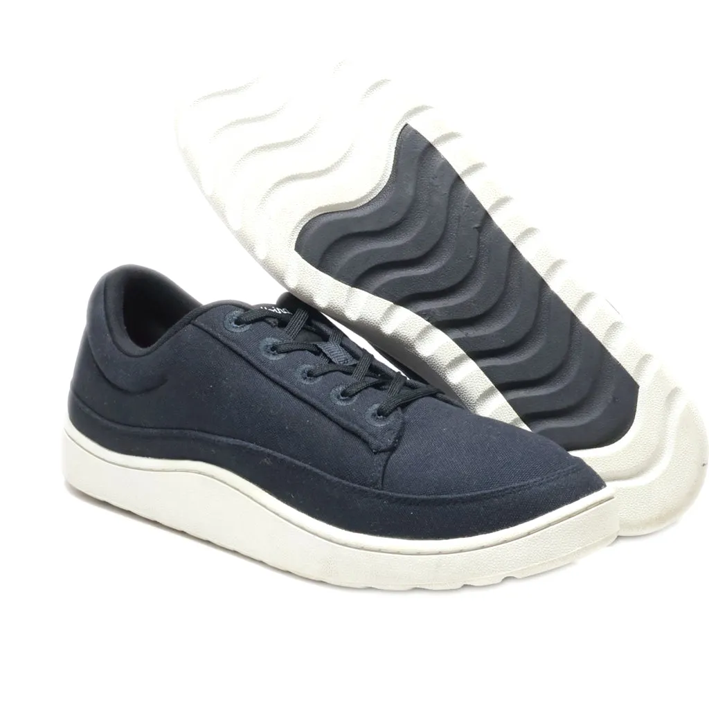 Allbirds Plant Pacer Low-Top Sneakers Canvas Black Colour For Men