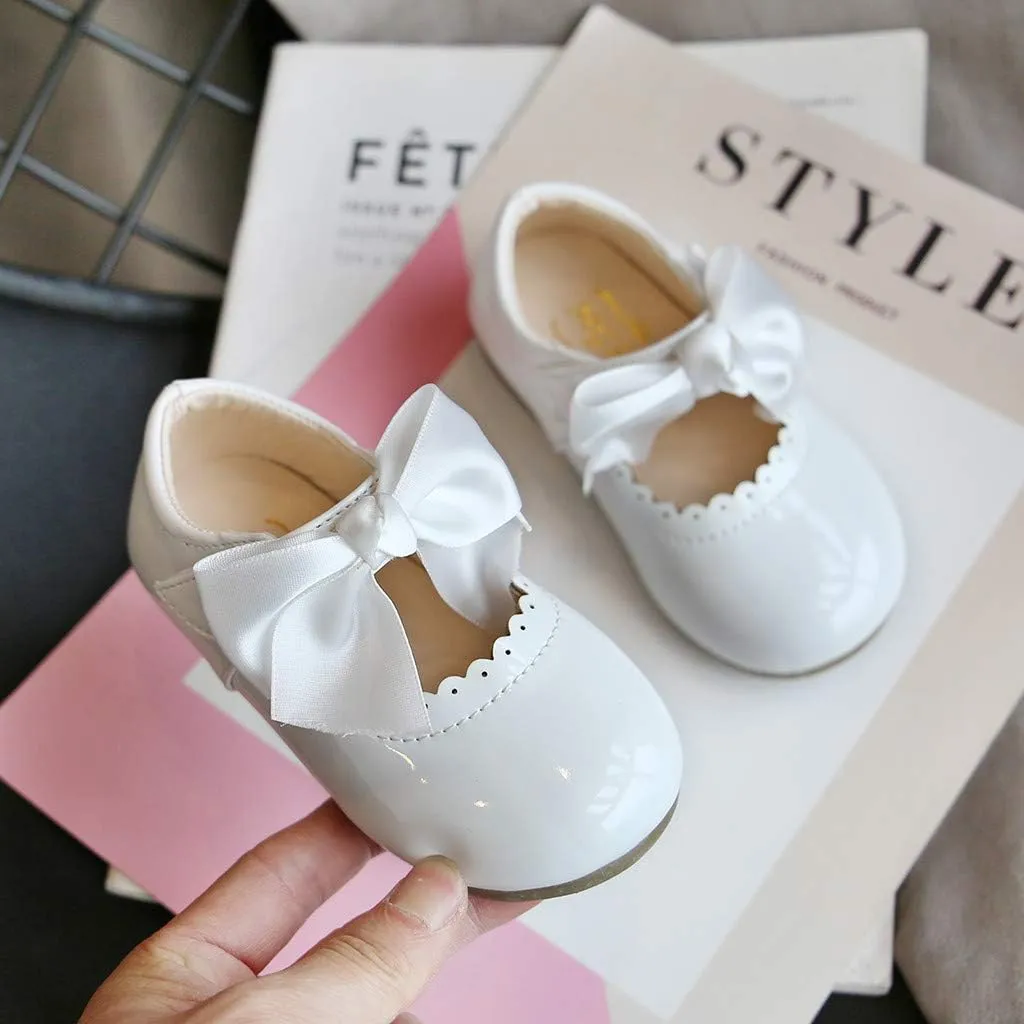 Baby Girls Mary Jane Flat Shoes Anti-Slip Rubber Sole Infant Toddler Lightweight Princess Wedding Dress Shoes (White, 3-3.5 Years)