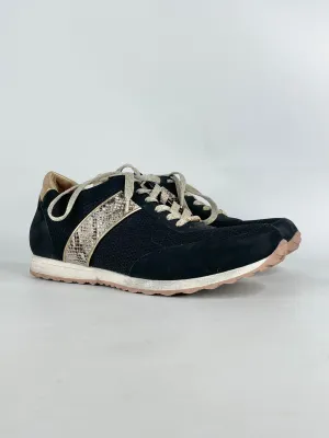 Bared Black 'Kestrel' Nubuck & Mesh Sneakers - EU39