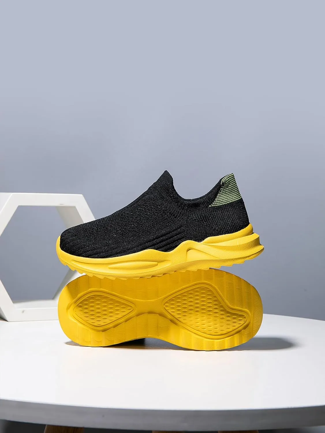 Boys and Girls Sock Shoes Casual Sports Running Walking Shoes Knitted Slip-On High Tops Lightweight Breathable Non Slip (Toddler/Little Kid/Big Kid)