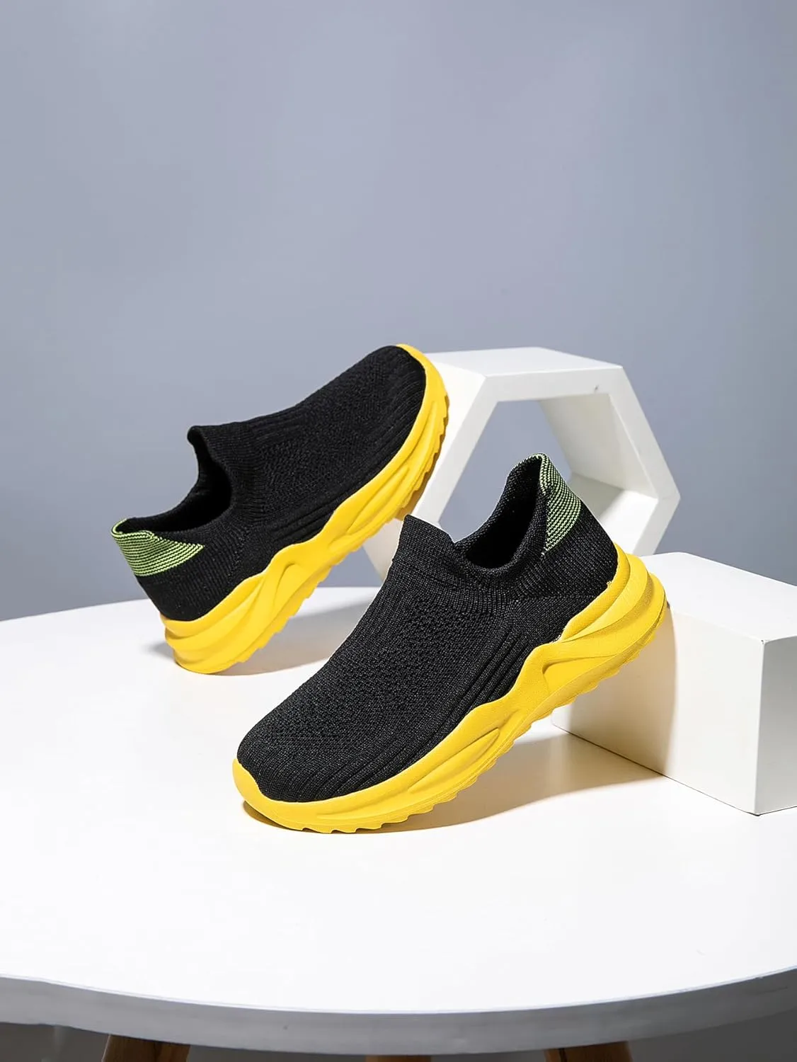 Boys and Girls Sock Shoes Casual Sports Running Walking Shoes Knitted Slip-On High Tops Lightweight Breathable Non Slip (Toddler/Little Kid/Big Kid)