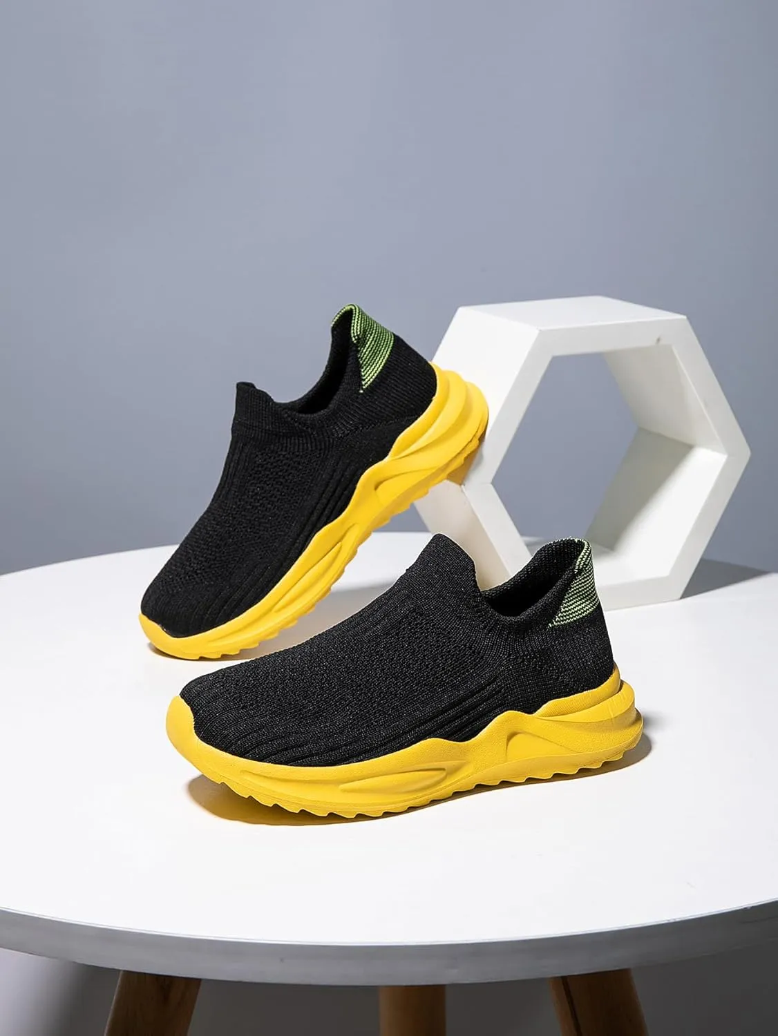 Boys and Girls Sock Shoes Casual Sports Running Walking Shoes Knitted Slip-On High Tops Lightweight Breathable Non Slip (Toddler/Little Kid/Big Kid)