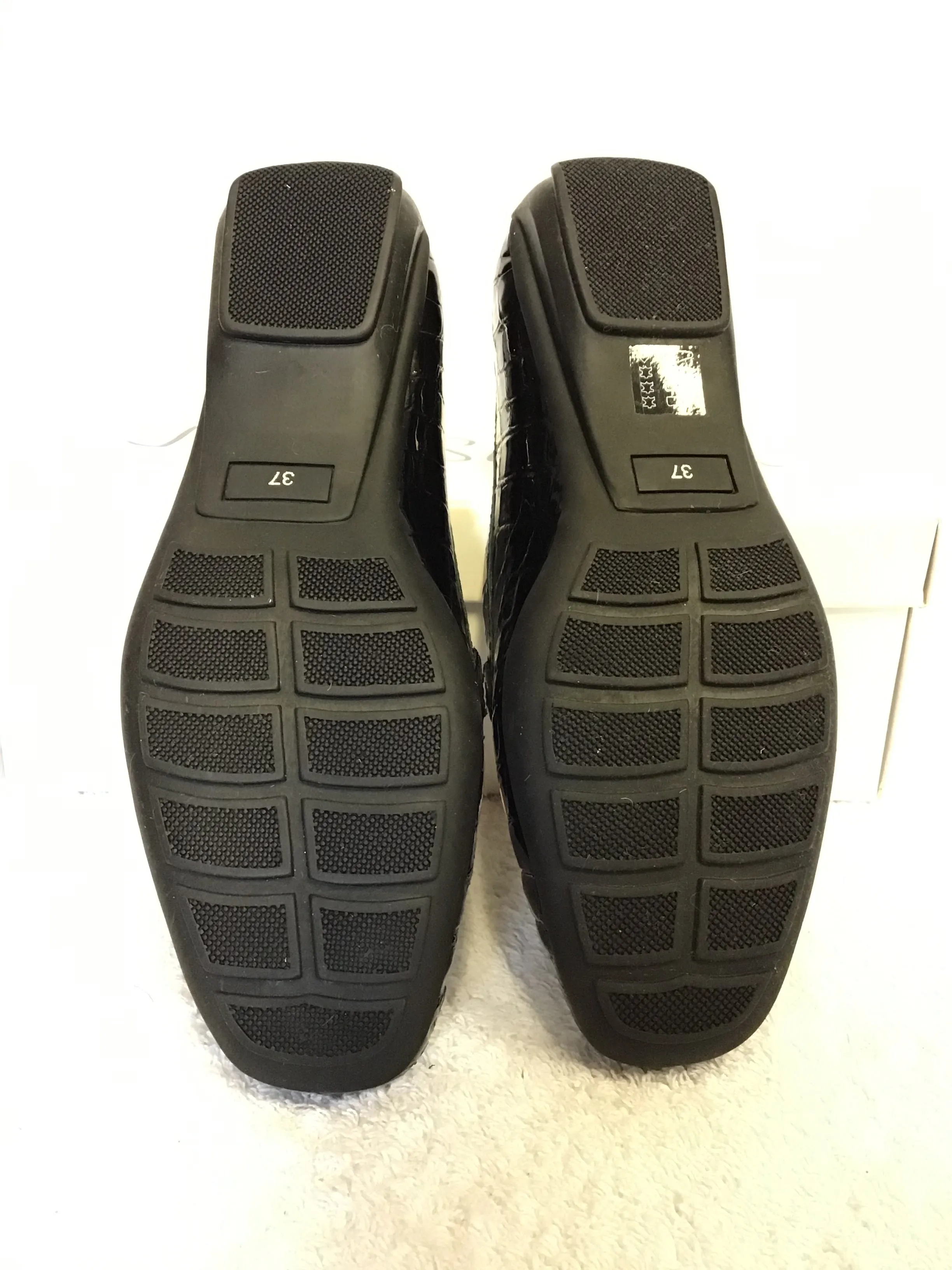 BRAND NEW JANE SHILTON BLACK PATENT LEATHER CROC PRINT LOAFERS SIZE 4/37