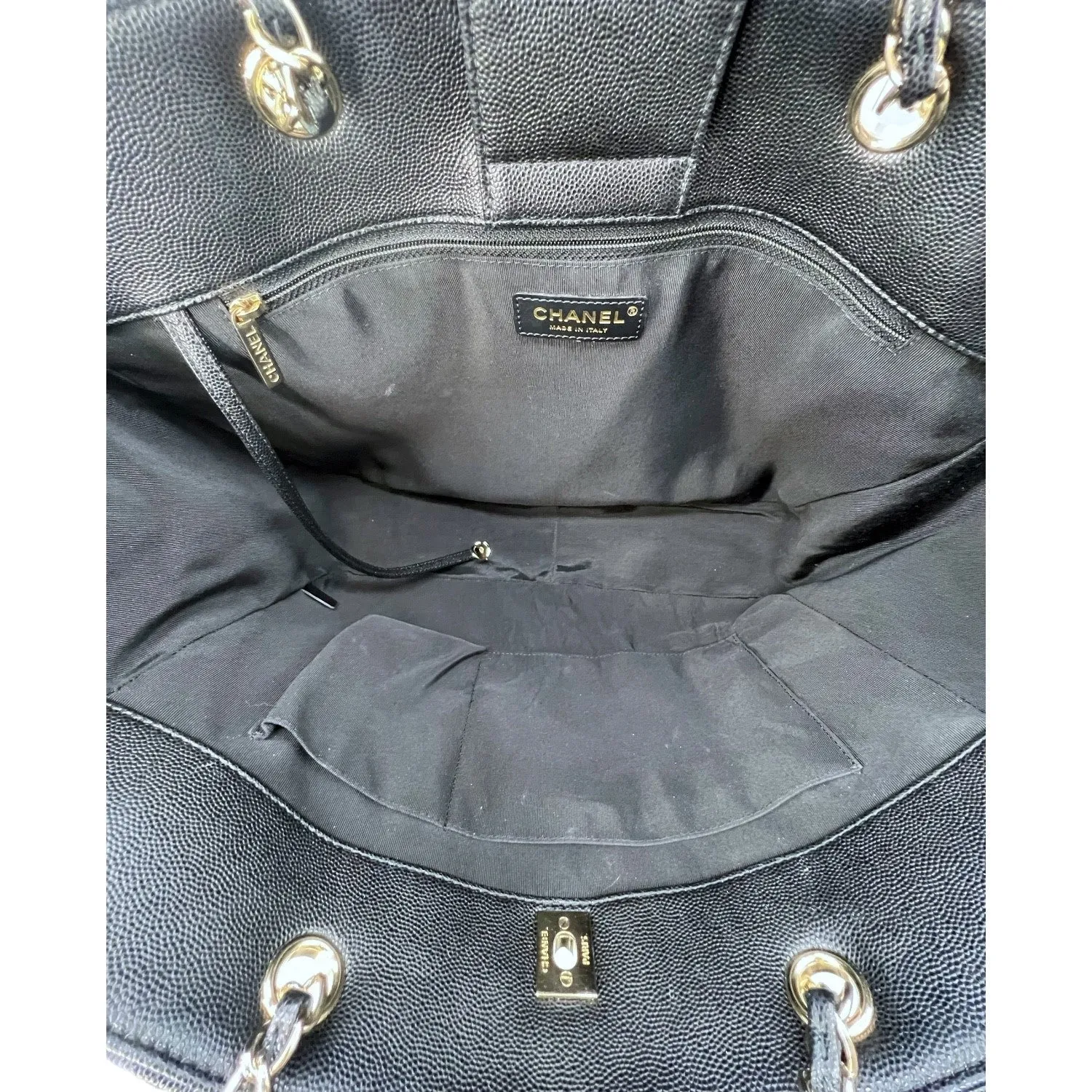 Chanel bag Classic Timeless Tote