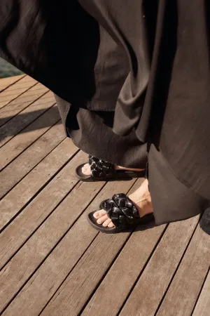 Double Billow Slide - Black - LAST PAIR - Size 37