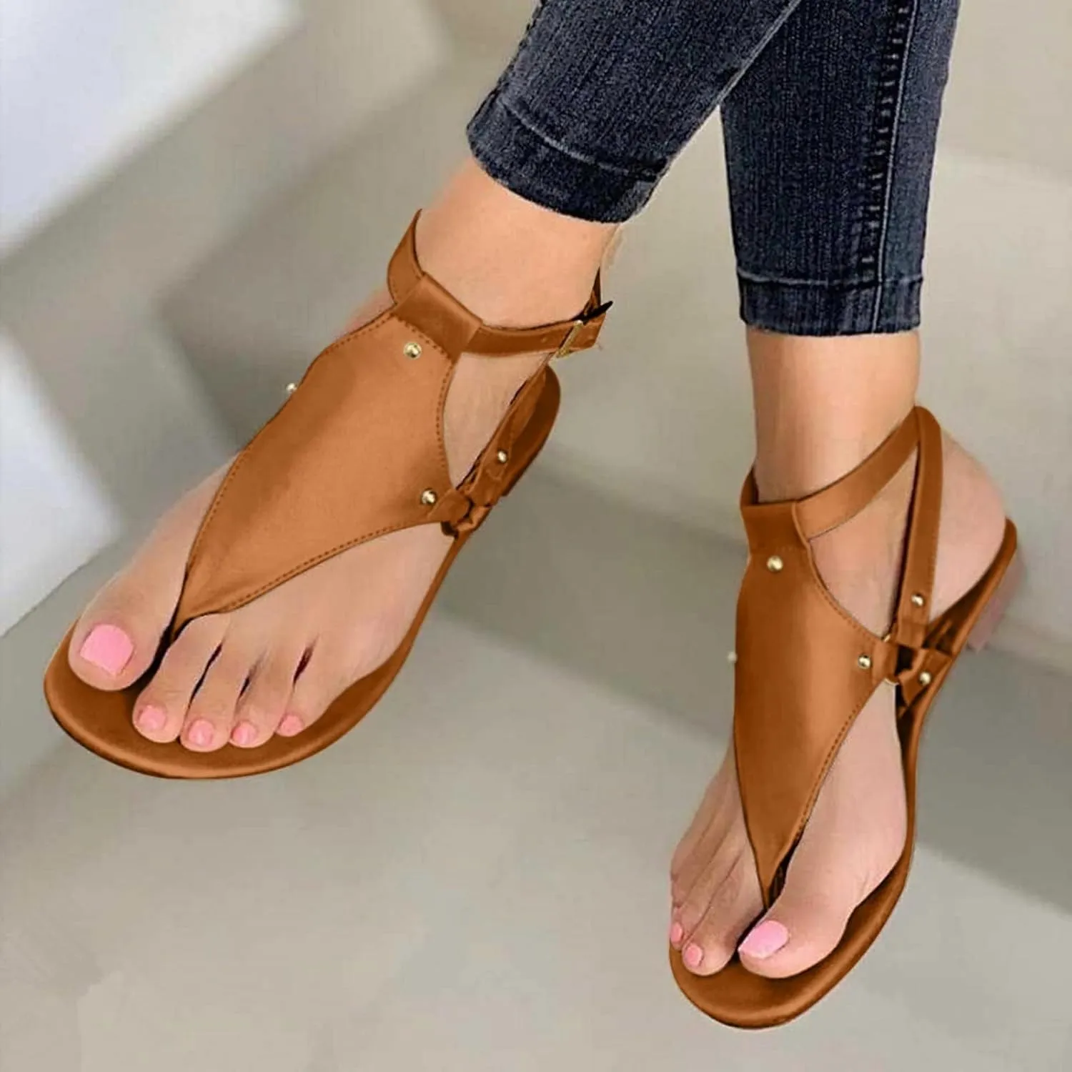 Sandals for Women Summer Dressy Ankle Strap Flat Sandals Lightweight Comfortable Thong Flip Flops Casual Open Toe Slipper Fashion Leather Retro Gladiator Shoes Athletic Walking Shoes