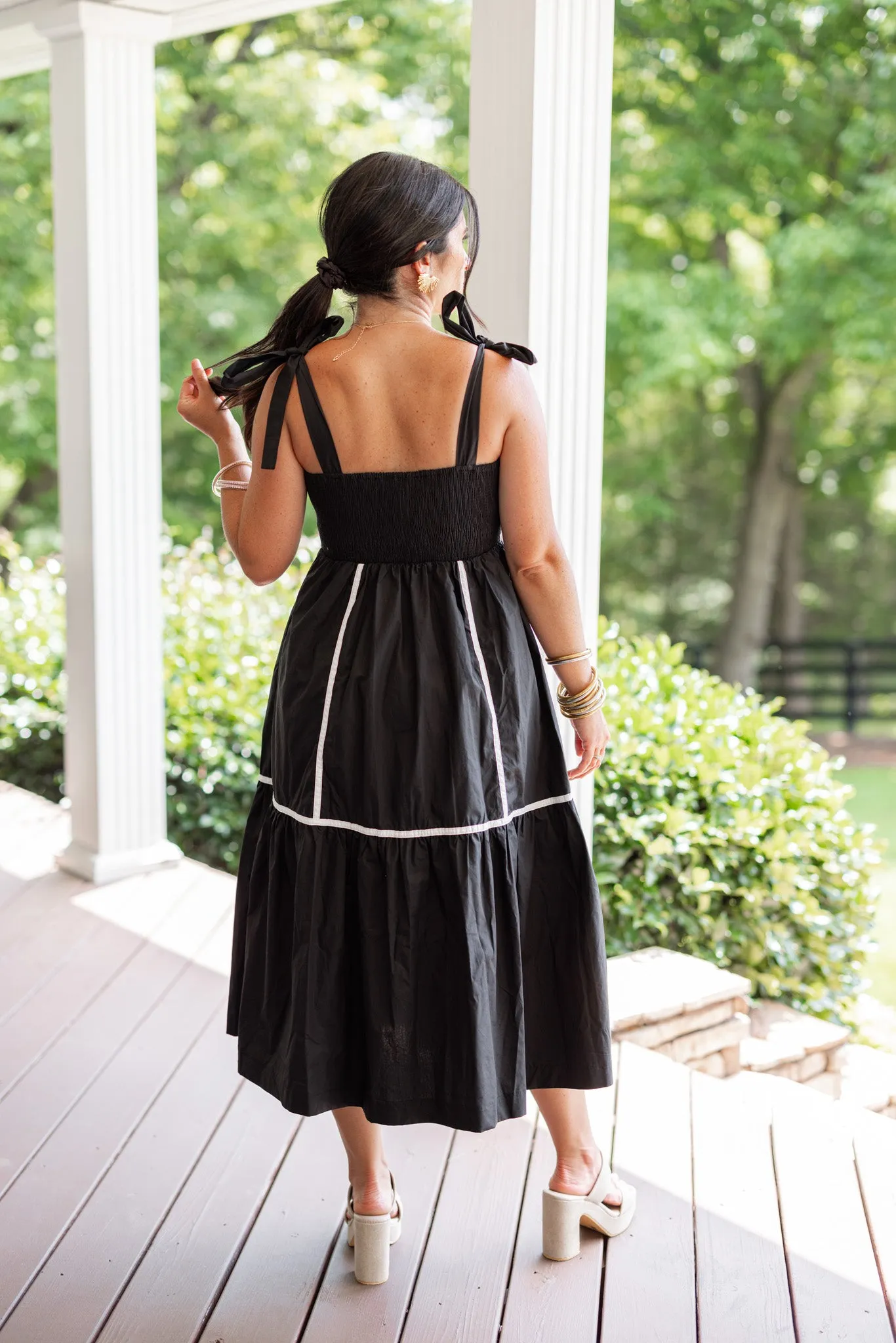Timeless Beauty Black Midi Dress