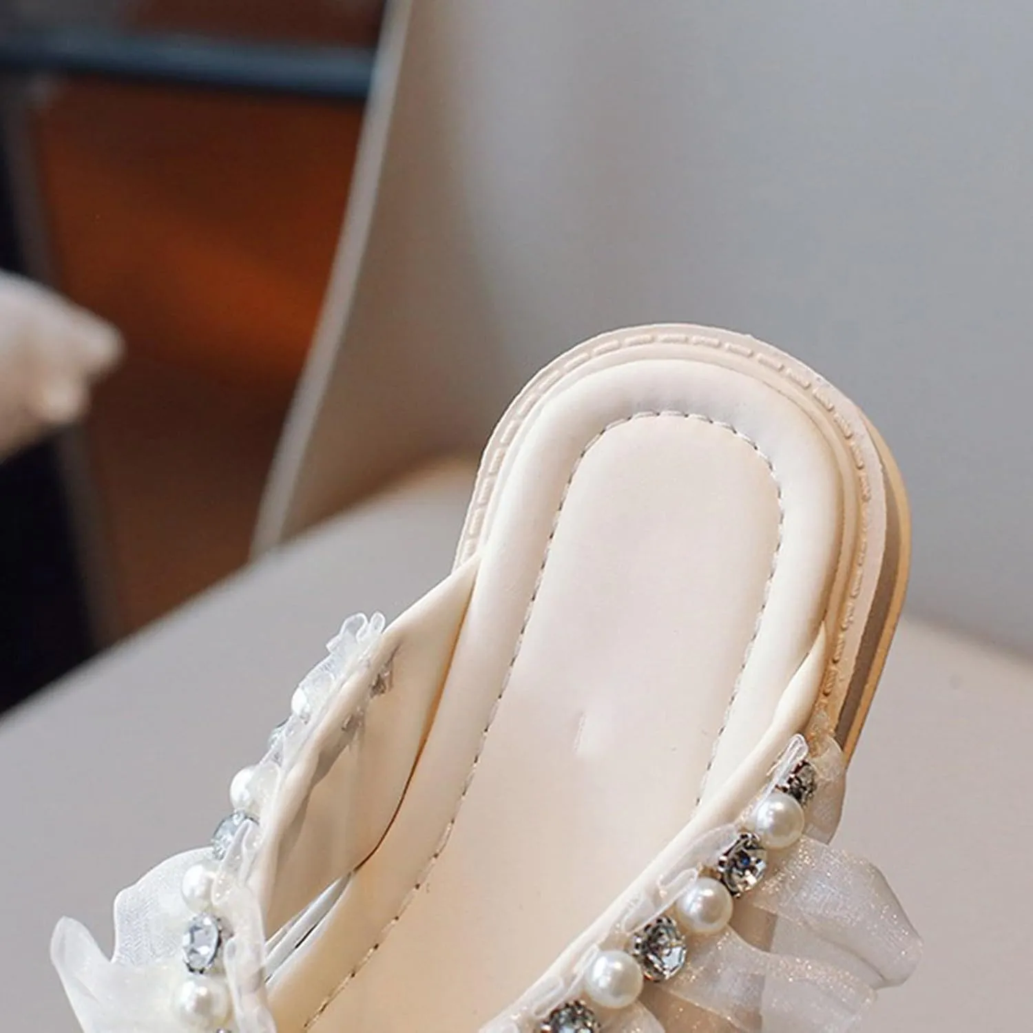 Trendy Elegant Bowknot High Heel Shoes for Girls Lightweight Non Slip Soft Bottom Dress Shoes Fuzzy Slippers for Kids