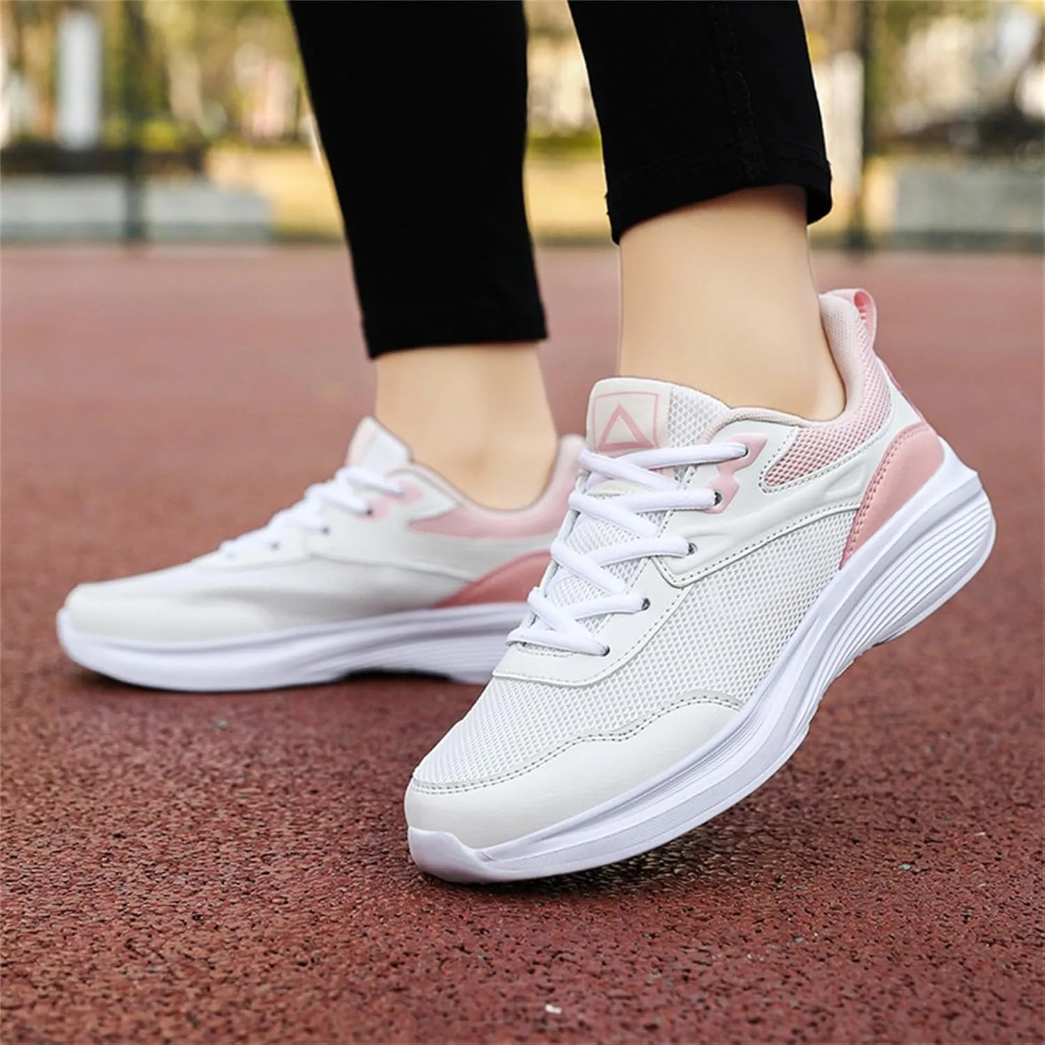 Wide Width Sneakers for Women Cross Training Lace Up Cushion Sneaker Extra Wide Athletic Shoes with Arch Support for Workout Gym